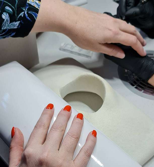 Nagelpflege und Nagelmodellage in Freital OT Pesterwitz